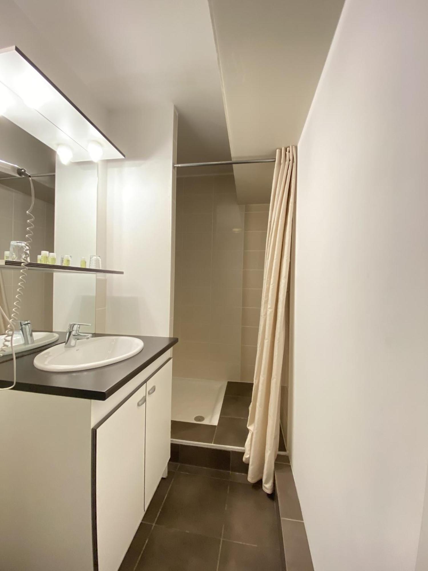 Hotel Et Studios Le Marina Baie De La Baule Pornichet Habitación foto