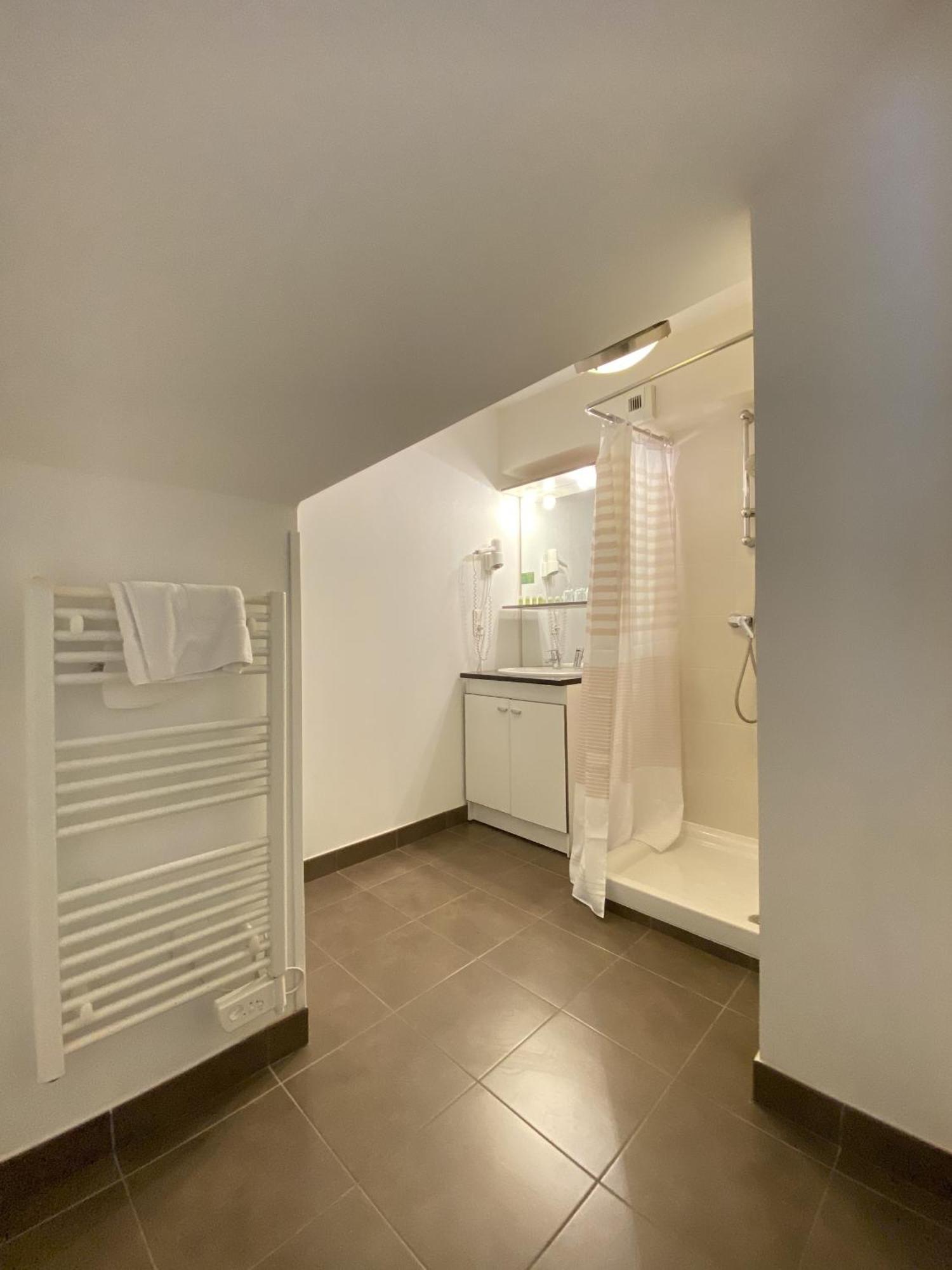 Hotel Et Studios Le Marina Baie De La Baule Pornichet Habitación foto
